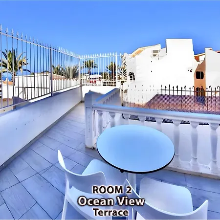 Fiesta Americas Up To 14 Guests Party