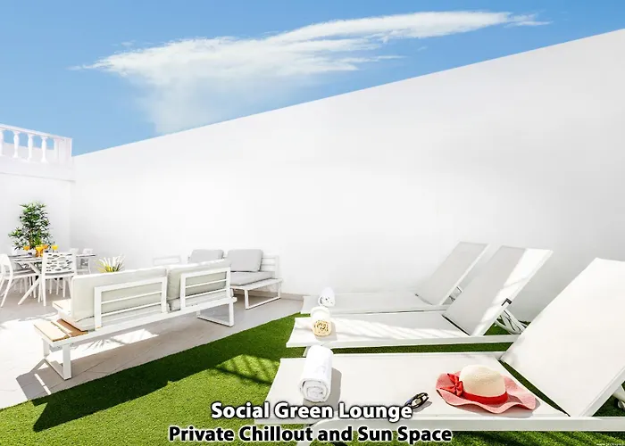 Fiesta Americas Up To 14 Guests Party *